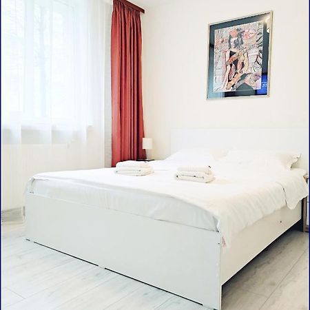 Smart Apartament Piatra Neamt Luaran gambar
