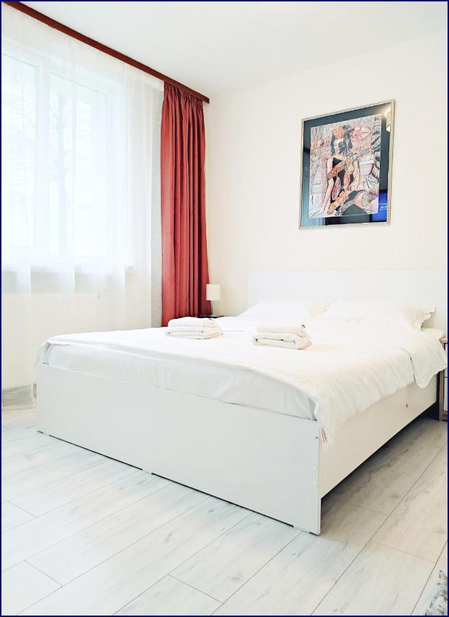 Smart Apartament Piatra Neamt Luaran gambar