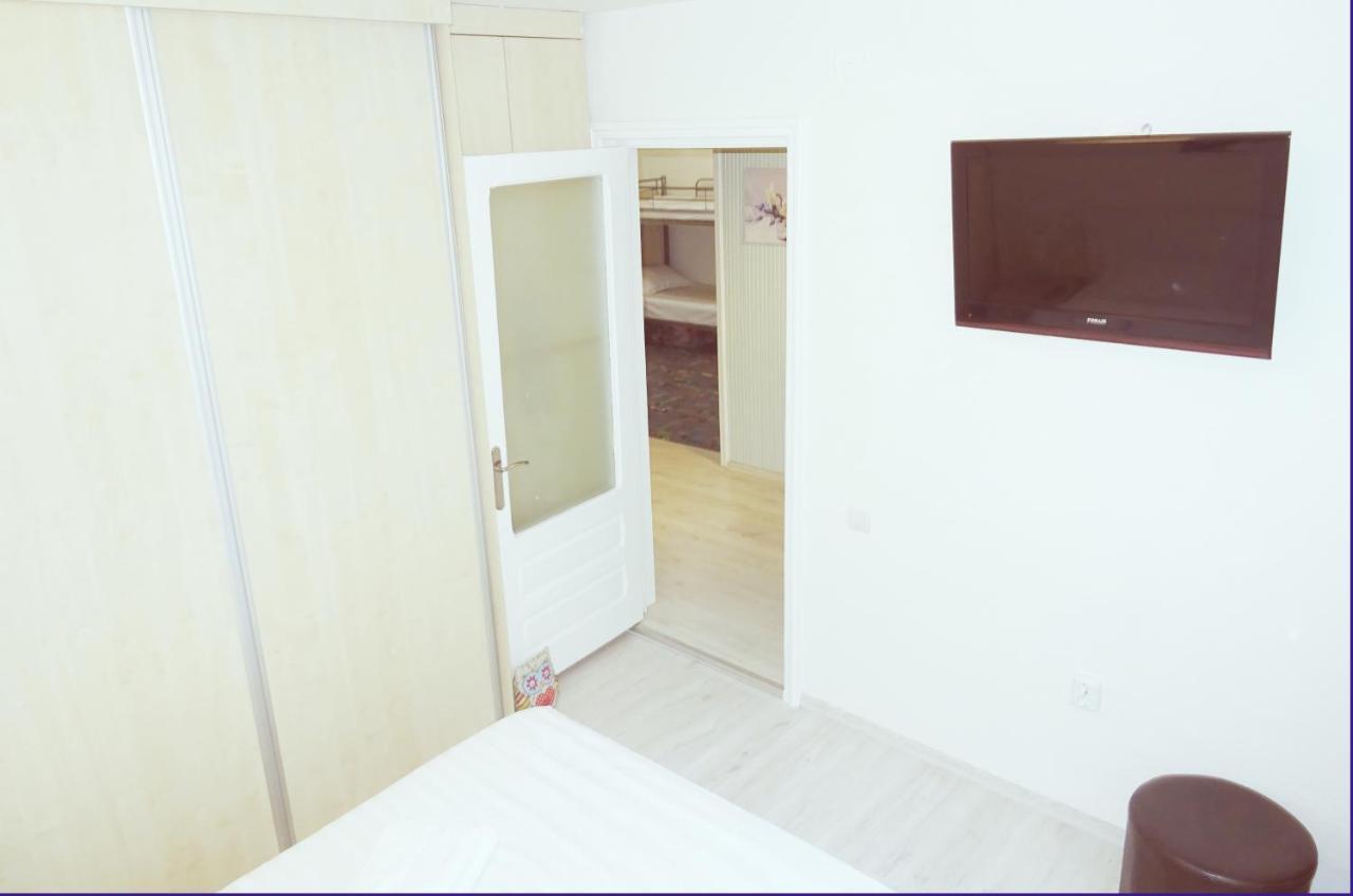 Smart Apartament Piatra Neamt Luaran gambar